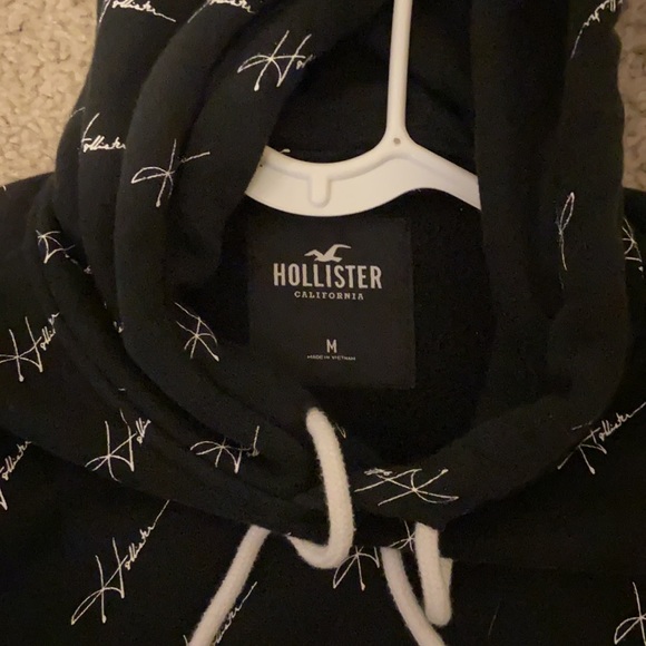 Hollister hoodie - Picture 2 of 2